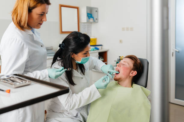 Best Emergency Care for Gum Disease in Oriska, NY